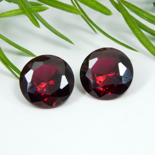 Grenat rouge almandin naturel