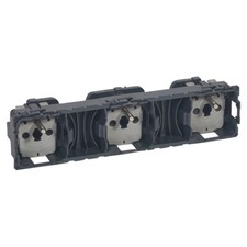 Legrand 67126 - Prise Triple