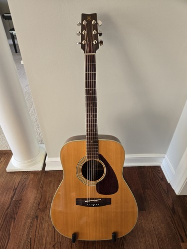 Yamaha 360 acoustic guitar - fg-360,