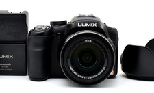 Appareil photo numérique 12,1