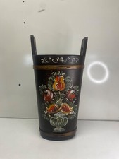 Seau à parapluie en bois