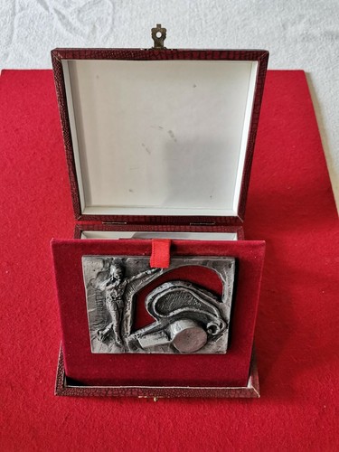 Médaille lancer de poids - 2.,