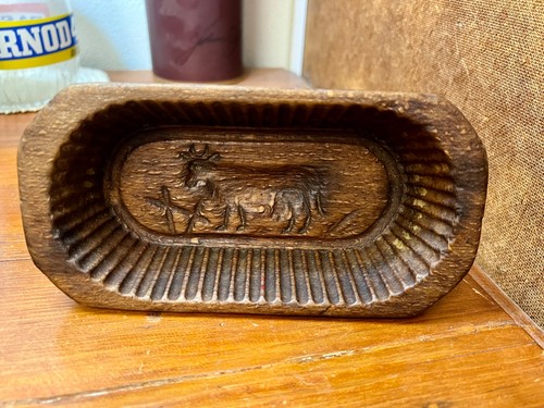 Moule beurre ancien bois - a,