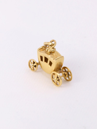 Pendentif charms carrosse