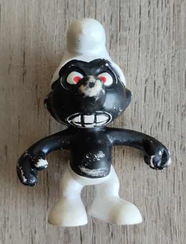 Figurine schtroumpf noir yeux - schtroumpf,