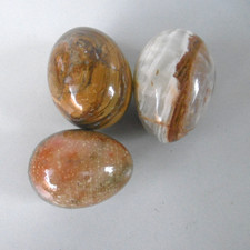 3 oeufs a repriser en pierre onyx polie