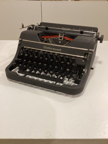 Underwood universal typewriter - underwood,