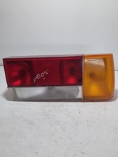 Feu arriere principal droit