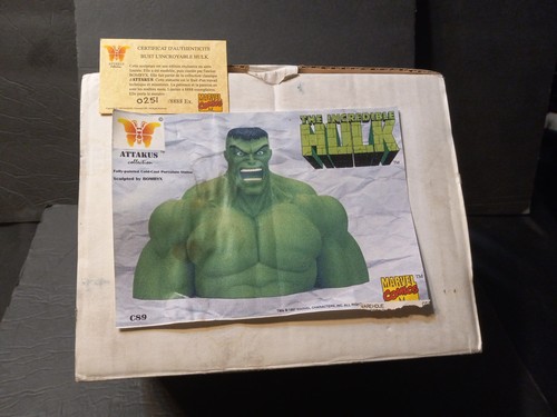 Incredible hulk bust - incredible,