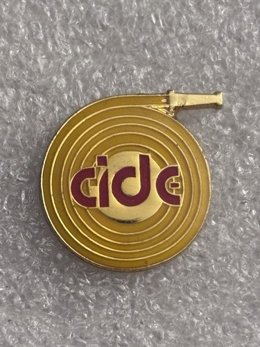 Pin sapeurs pompiers lance - pompiers,