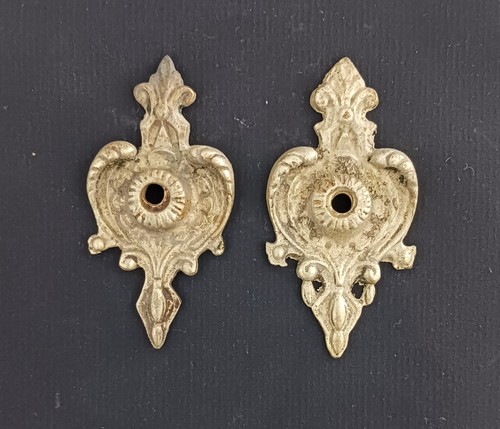 Ornement ancien bronze