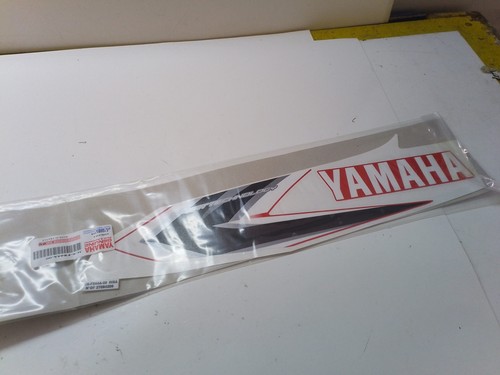 Yamaha aerox autocollant - 50, 04