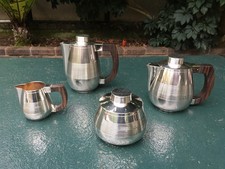 beau service à café en métal argenté art déco vers 1930 .4 pièces