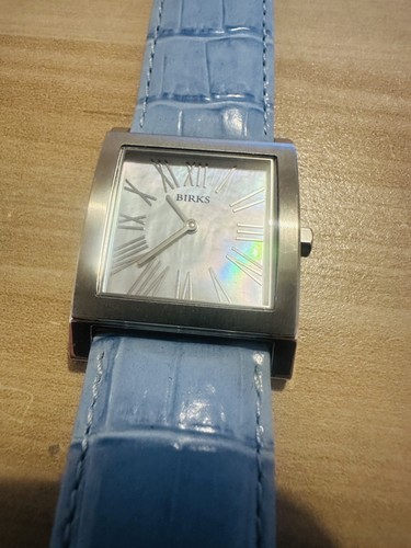 Montre vintage neuf femmes