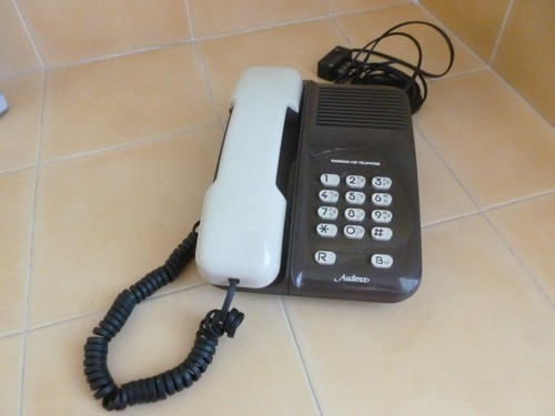 Ancien telephone fixe - fixe, vintage