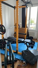 Power Rack Powertec + 150 kg Poids + Banc Ajustable (Home Gym Complet)