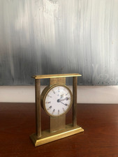 PENDULETTE, RÉVEIL PORTIQUE