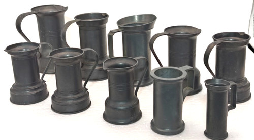 Lot petits pichets pots à - 10,