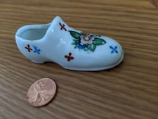 Vintage-Porcelain-Miniature--S