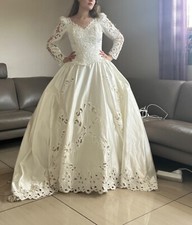 Sublime robe de mariée vintage authentique années 90, satin et perle, traine 