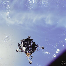 Photo Nasa - Apollo 9 - Module spatial LM-3 Spider au dessus de l'océan