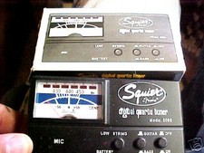 B23 Fender Squier Digital Quartz Tuner  5006 Guitar SEE