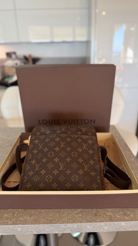 Sac bandoulière monogram - à,