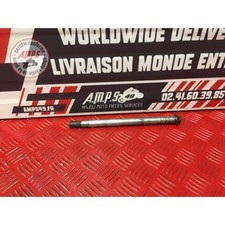 Axe de roue avant Suzuki GSF