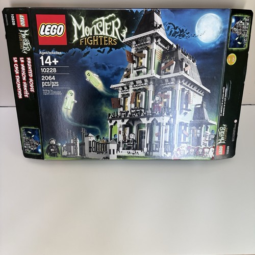 Lego haunted house 10228 - lego,