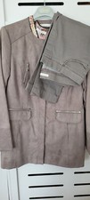 Ensemble Veste + pantalon + chemisier T. 42 taupe
