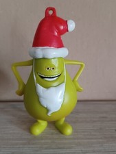 Figurine Publicitaire OASIS - pendentif Poire déguisée en père Noël 