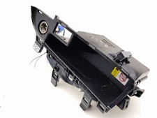 Lexus RX 450H 2020 Hybride (Essence / Électrique) Chargeur Sans Fil AMD217142