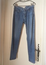 Jean 711 Skinny LEVIS bleu lavé foncé, taille  W27 L28, très bon état