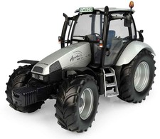UNIVERSAL HOBBIES, DEUTZ Agrotron 120 Gris - Série limitée, échelle 1/32, UH5396