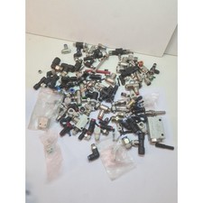 LOT DE 90 RACCORDS PNEUM