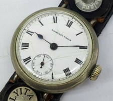MONTRE-BRACELET ANCIENNE