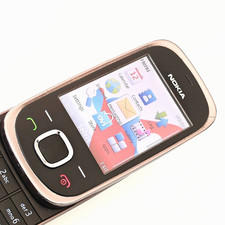 Nokia Slide 7230 - téléphone