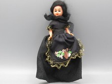 Poupée régionale 15 cm