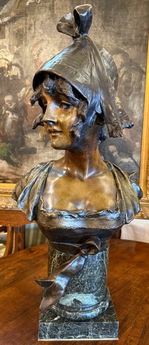 Sculpture bronze buste femme