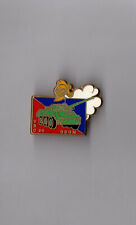 Pin's police / GBGM Gendarmerie Mobile - VBC 90 rouge bleu (GBGM)