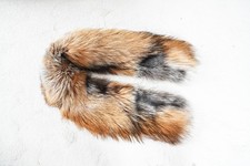 large col en fourrure