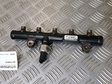 Rampe injecteur Citroen C4 2.0i 16v 143ch RFR/RFJ de 2006 à sept 2008 9681649580