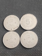 Lot De 19 Pièces Dont 5