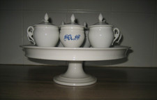 Ancien Pots à Crème sur