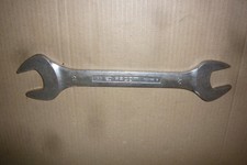 Clé Plate Taille (30.32) 44