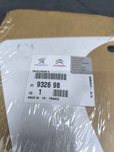 Peugeot 206 rear trim - peugeot,