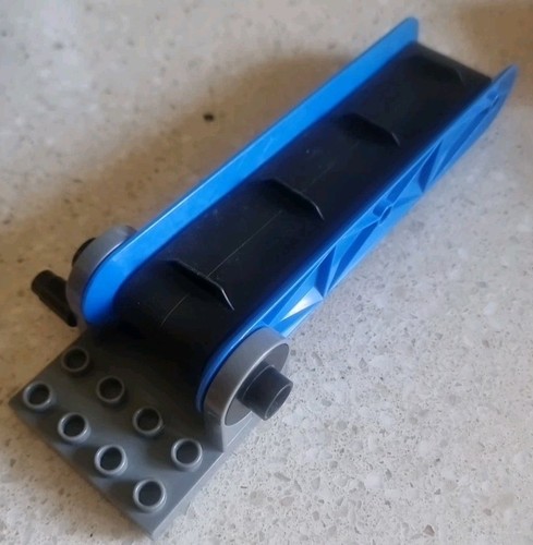 Lego duplo freight conveyor - freight,
