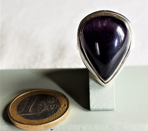 Grosse bague neuve forme - bague,