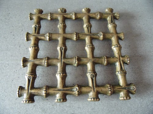 Dessous plat laiton - plat,