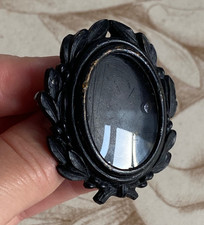 Ancienne Broche Porte Photo Ebonite Gutta-Percha XIXème Bijou de Deuil